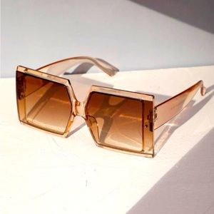 Ombré square sunglasses